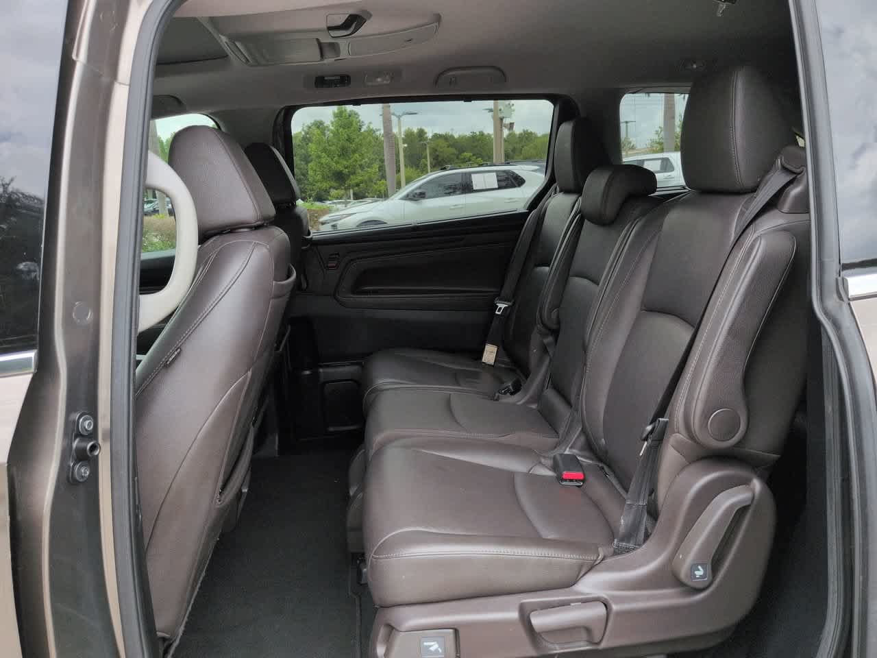 Used 2019 Honda Odyssey Elite image 14