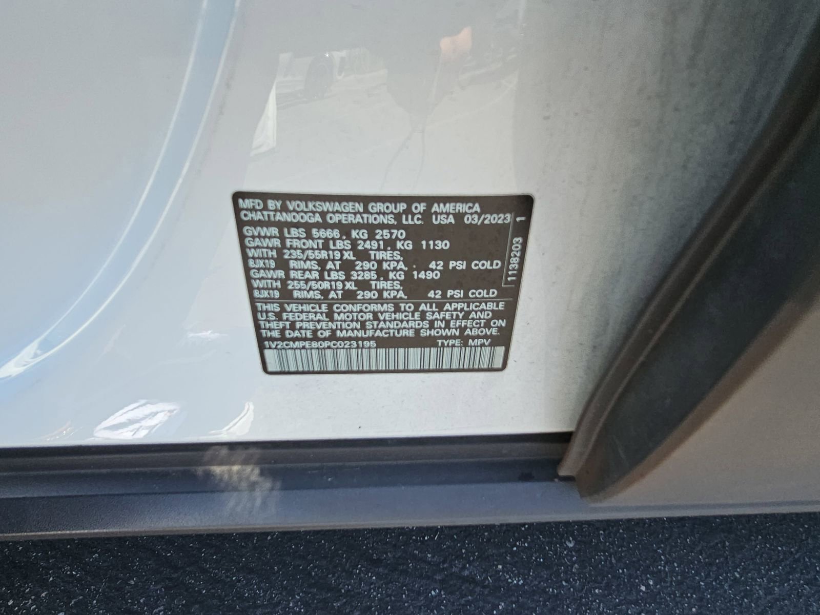 Used 2023 Volkswagen ID.4 Pro image 35