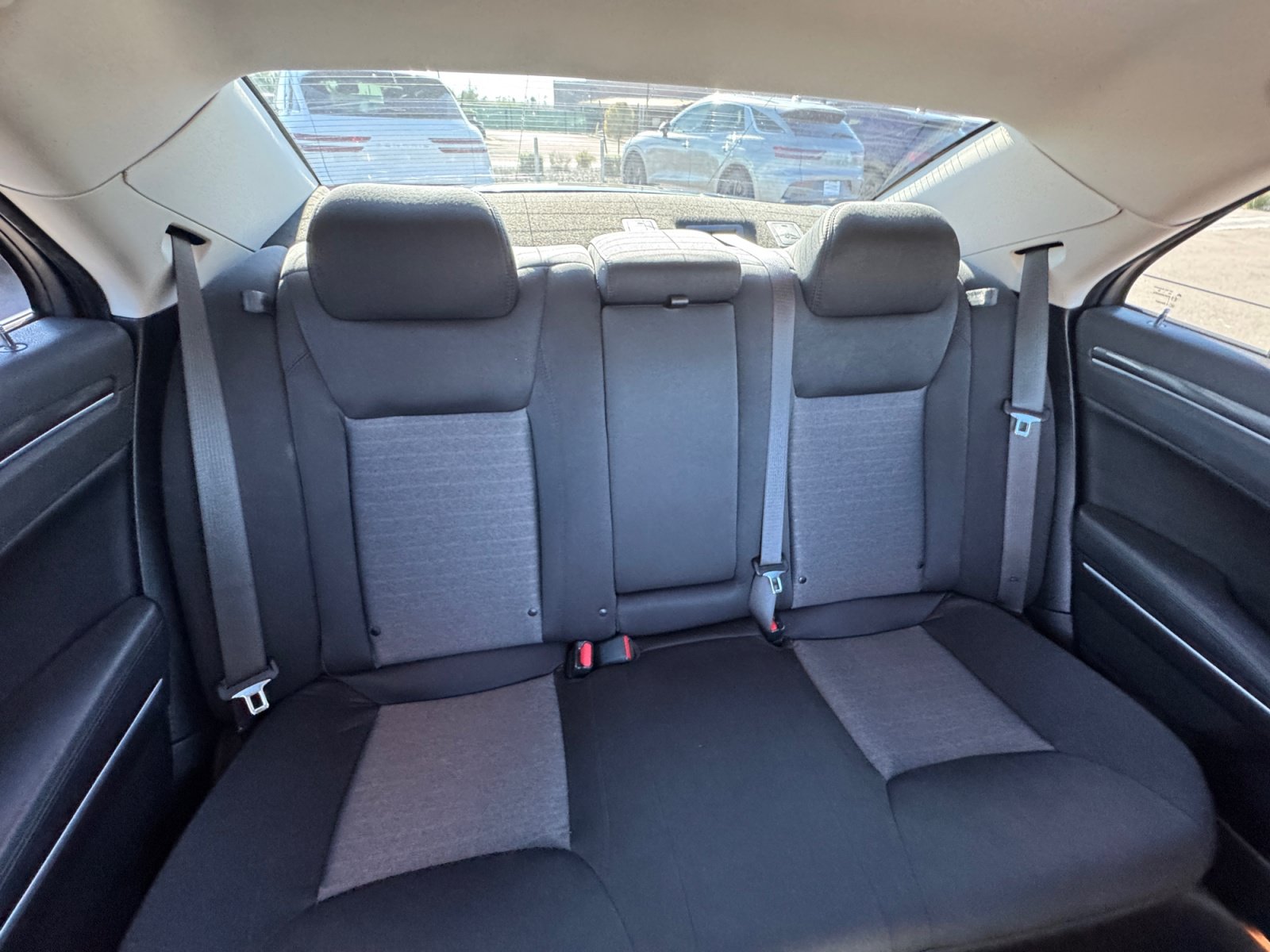 Used 2021 Chrysler 300 Touring w/ Sport Appearance Package RWD image 18