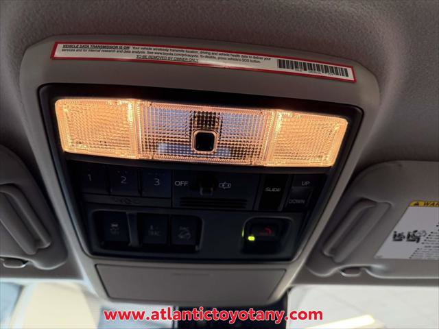 Used 2024 Toyota 4Runner SR5 Premium w/ Moonroof Package image 30