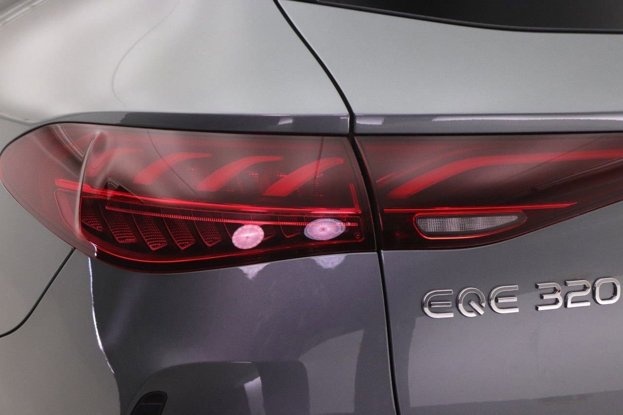 Certified 2026 Mercedes-Benz EQE 320 4MATIC SUV image 21