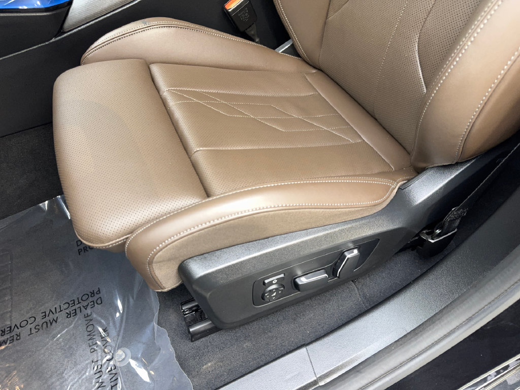 Used 2026 BMW X3 xDrive30i w/ M Sport Package AWD/4WD image 30