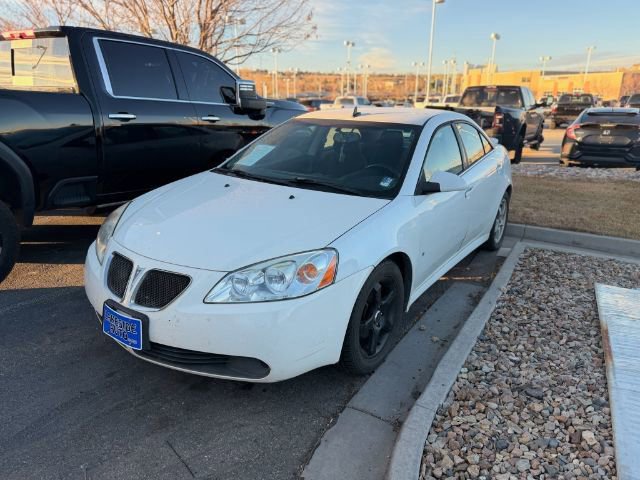 Used 2009 Pontiac G6 Sedan w/ Sport Package 2 FWD image 3