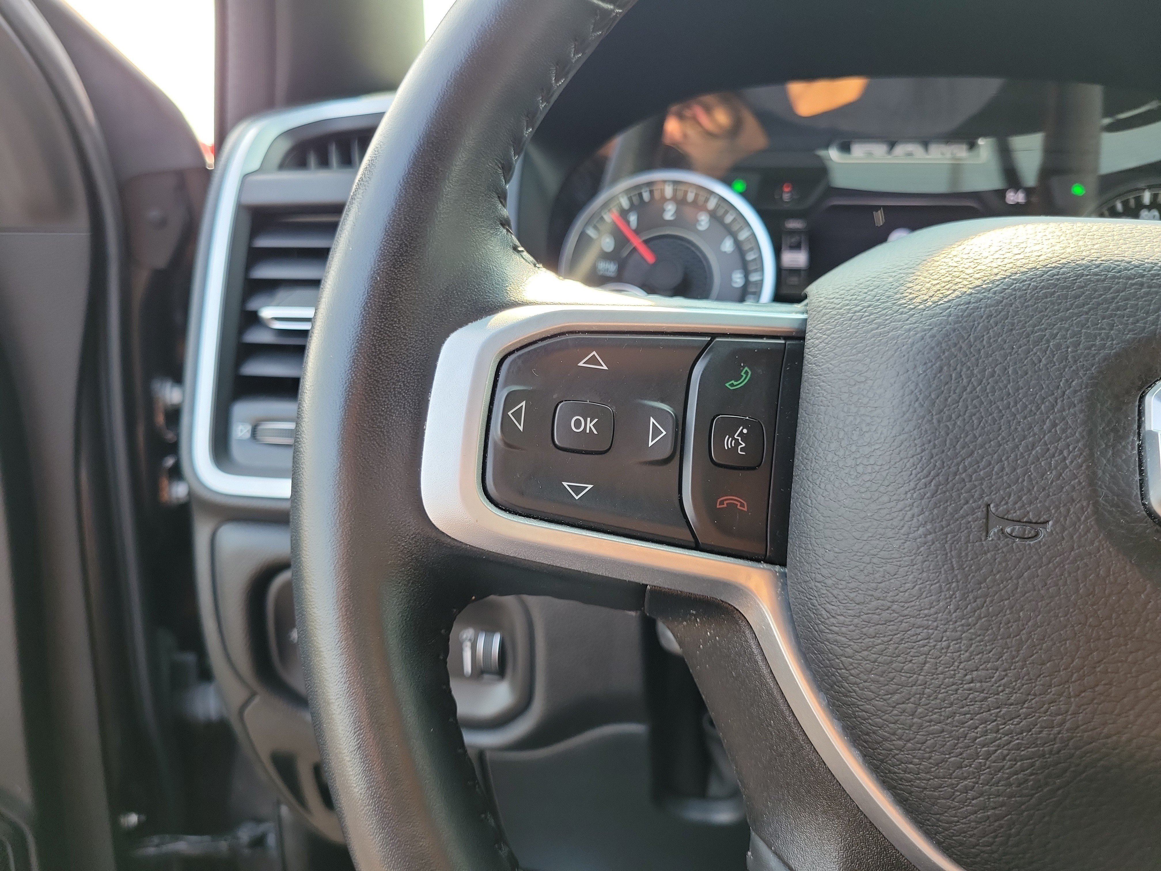 Used 2023 RAM 1500 Big Horn AWD/4WD image 22