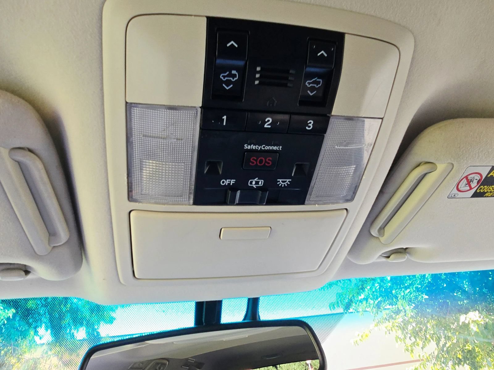 Used 2011 Lexus GX 460 Premium AWD/4WD image 22