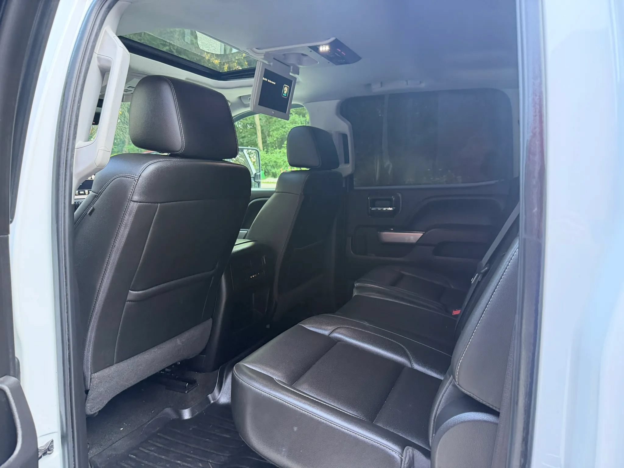 Used 2016 Chevrolet Silverado 2500 LTZ w/ Duramax Plus Package AWD/4WD image 18