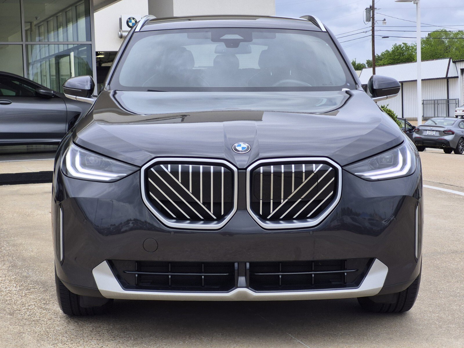 Certified 2025 BMW X3 xDrive30i w/ Convenience Package image 2