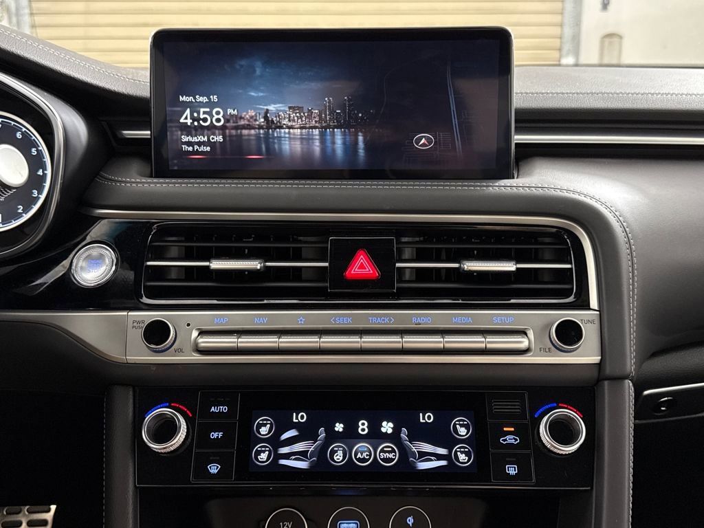 New 2025 Genesis G70 2.5T w/ Sport Prestige Package image 18