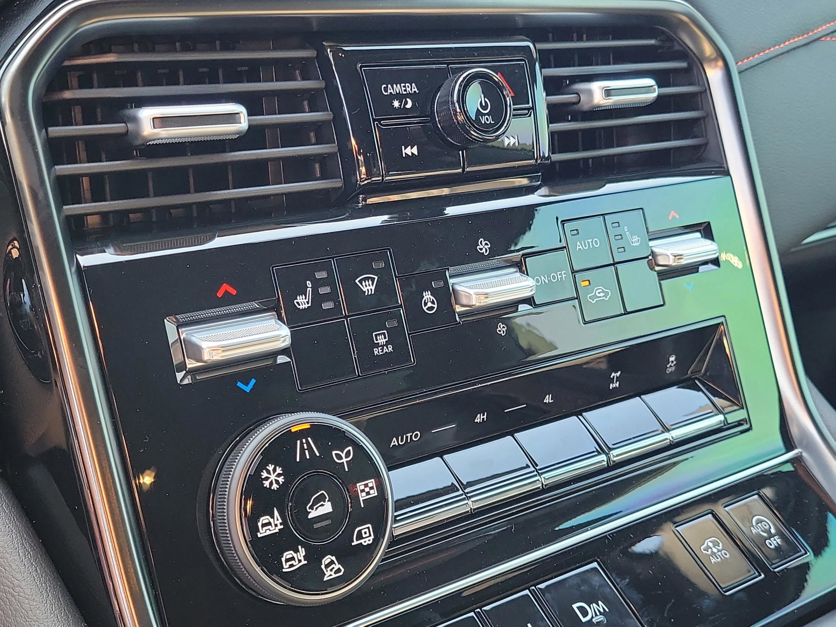 New 2025 Nissan Armada PRO-4X image 25