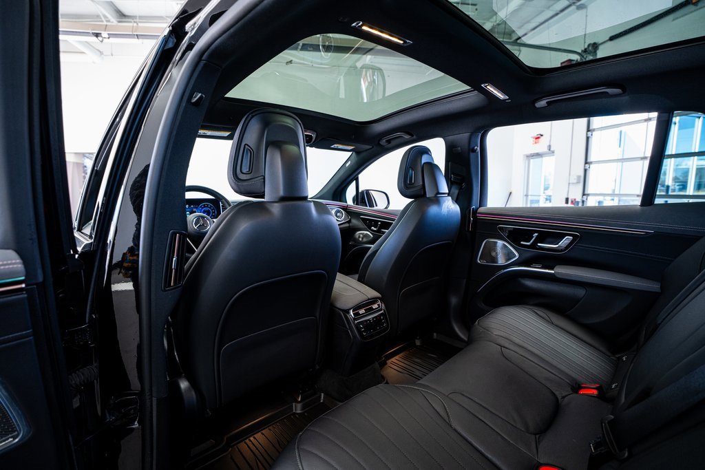 Used 2023 Mercedes-Benz EQS 450+ SUV image 54