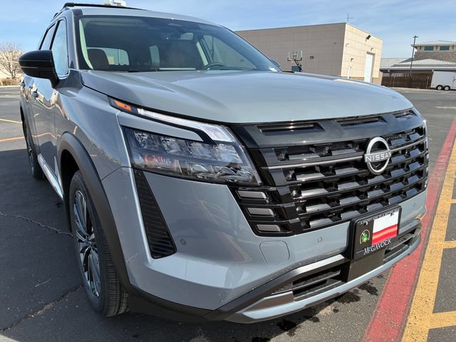 New 2026 Nissan Pathfinder Platinum AWD/4WD image 8