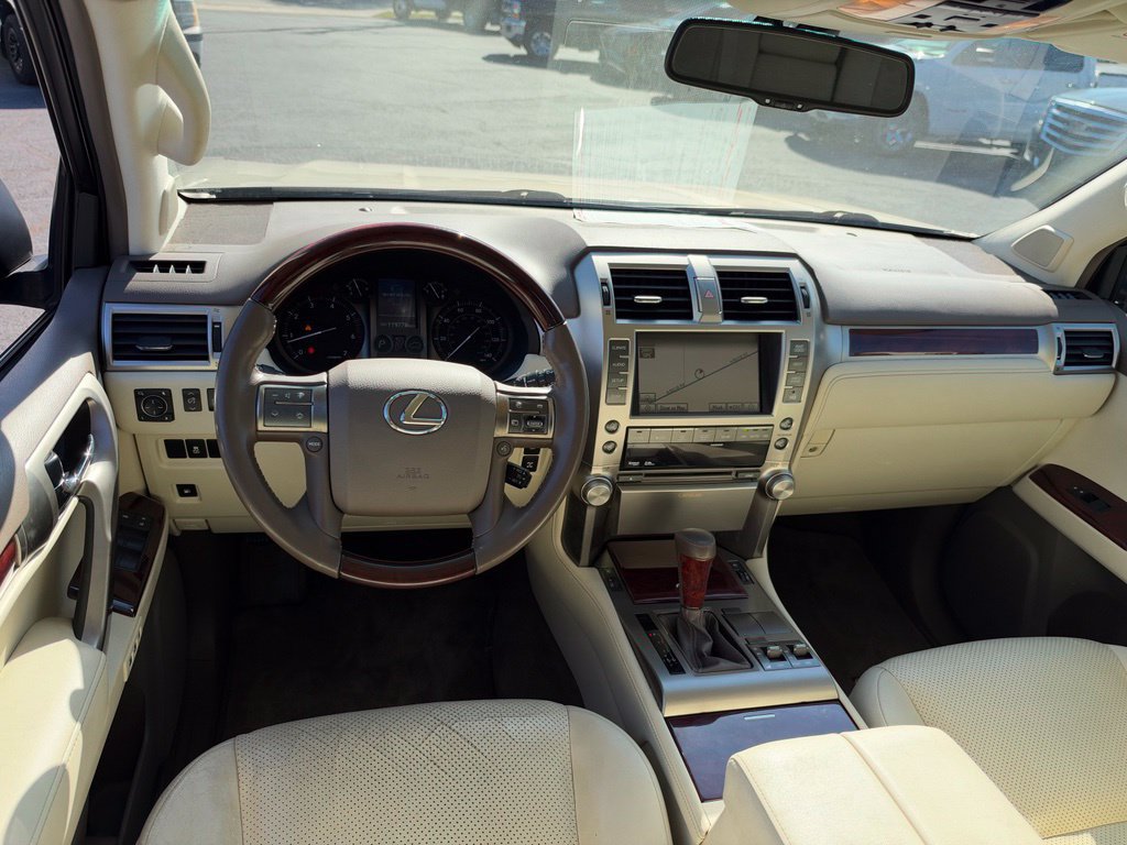 Used 2011 Lexus GX 460 w/ Comfort Plus Pkg AWD/4WD image 13