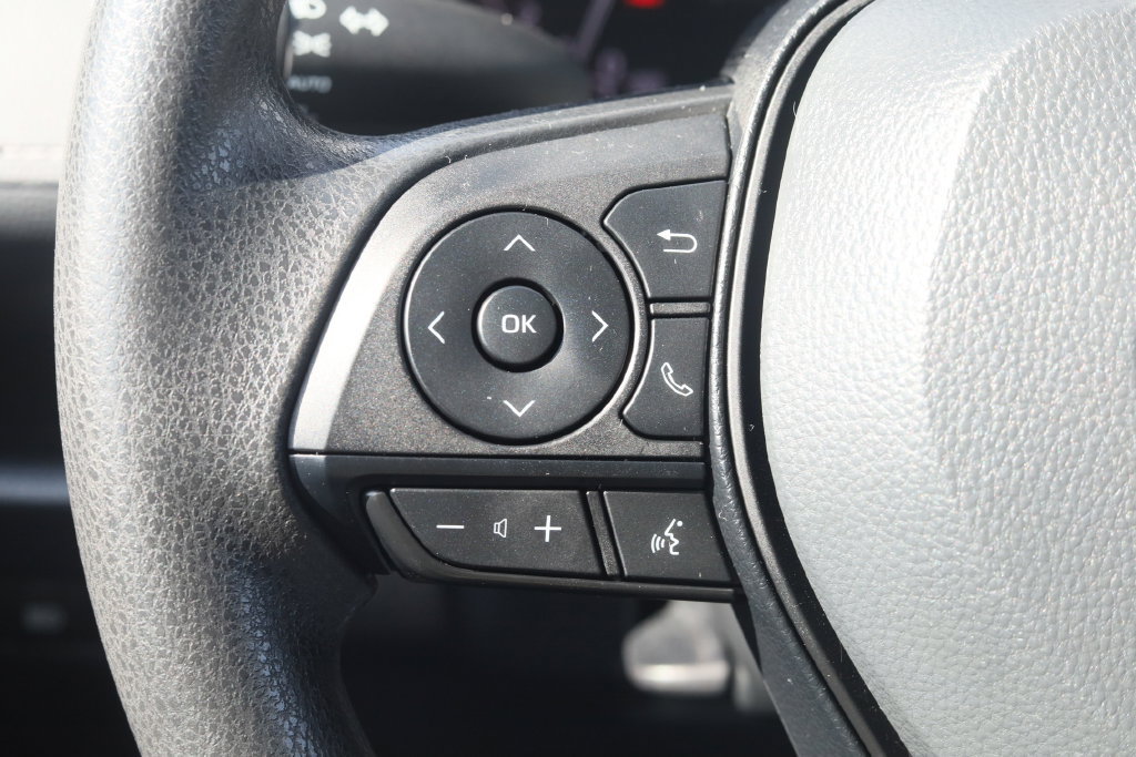 Used 2023 Toyota RAV4 XLE AWD/4WD image 23