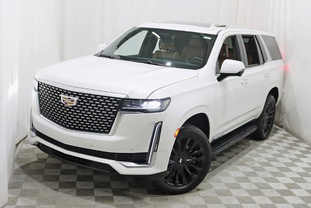 Used 2021 Cadillac Escalade Premium Luxury AWD/4WD image 5