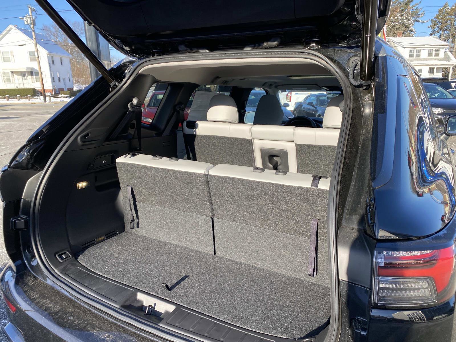 New 2025 Mitsubishi Outlander AWD video 4