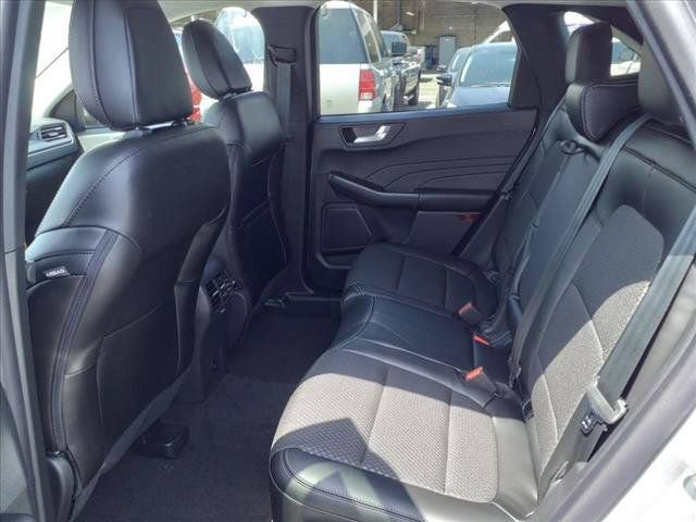 New 2024 Ford Escape SE FWD image 7