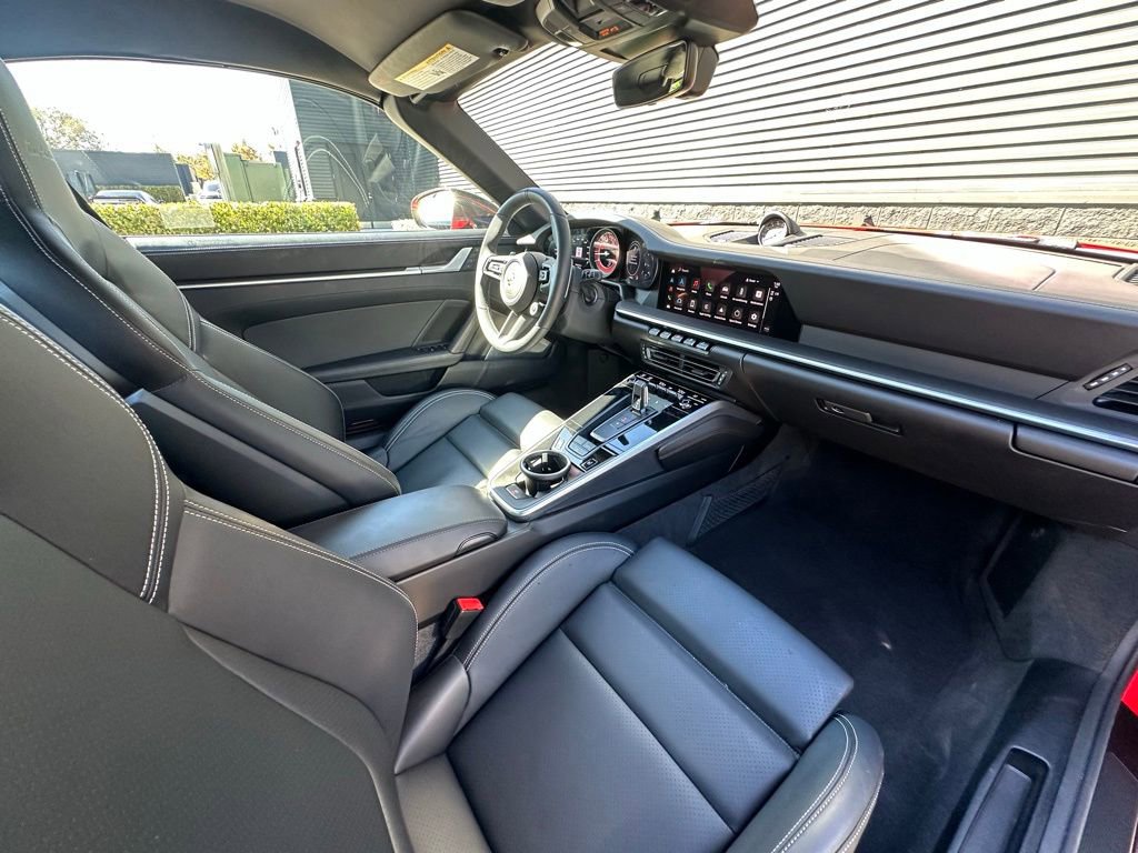 Certified 2025 Porsche 911 Turbo image 37