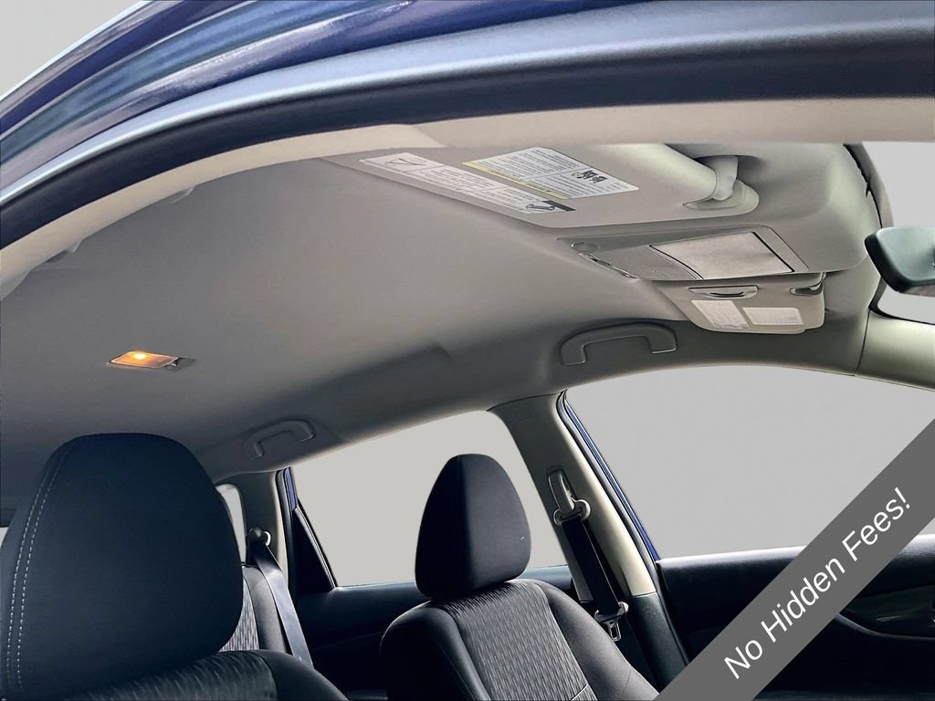 Used 2018 Nissan Rogue SV AWD/4WD image 19