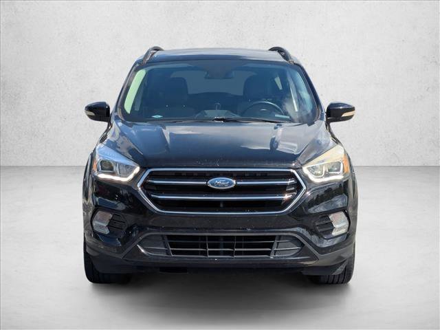 Used 2017 Ford Escape Titanium FWD video 2