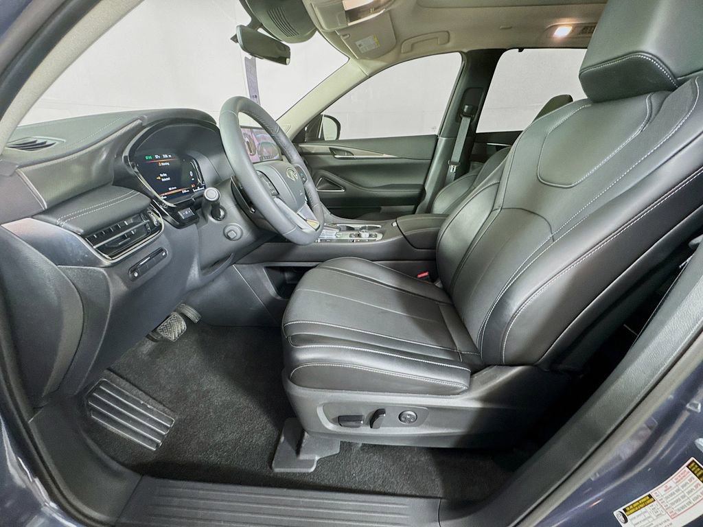 Used 2026 INFINITI QX60 Luxe w/ Cargo Package image 24