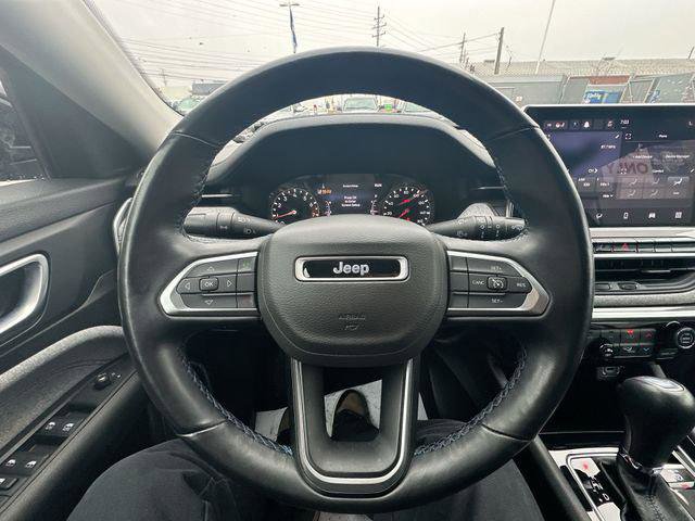 Certified 2022 Jeep Compass Latitude w/ Convenience Group image 16