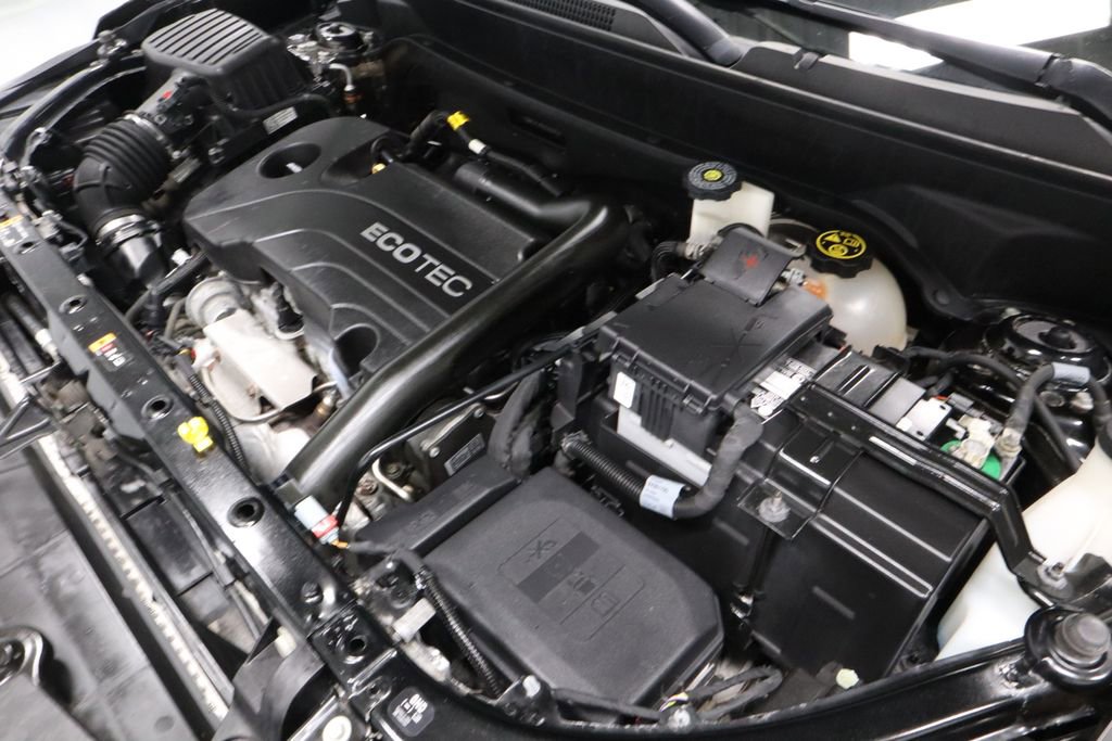 Used 2020 Chevrolet Equinox LS image 13