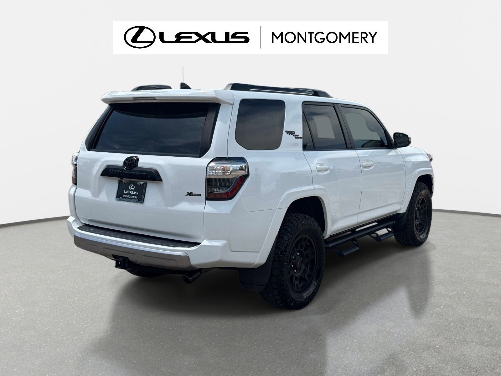 Used 2023 Toyota 4Runner TRD Off-Road Premium w/ Moonroof Package AWD/4WD image 3