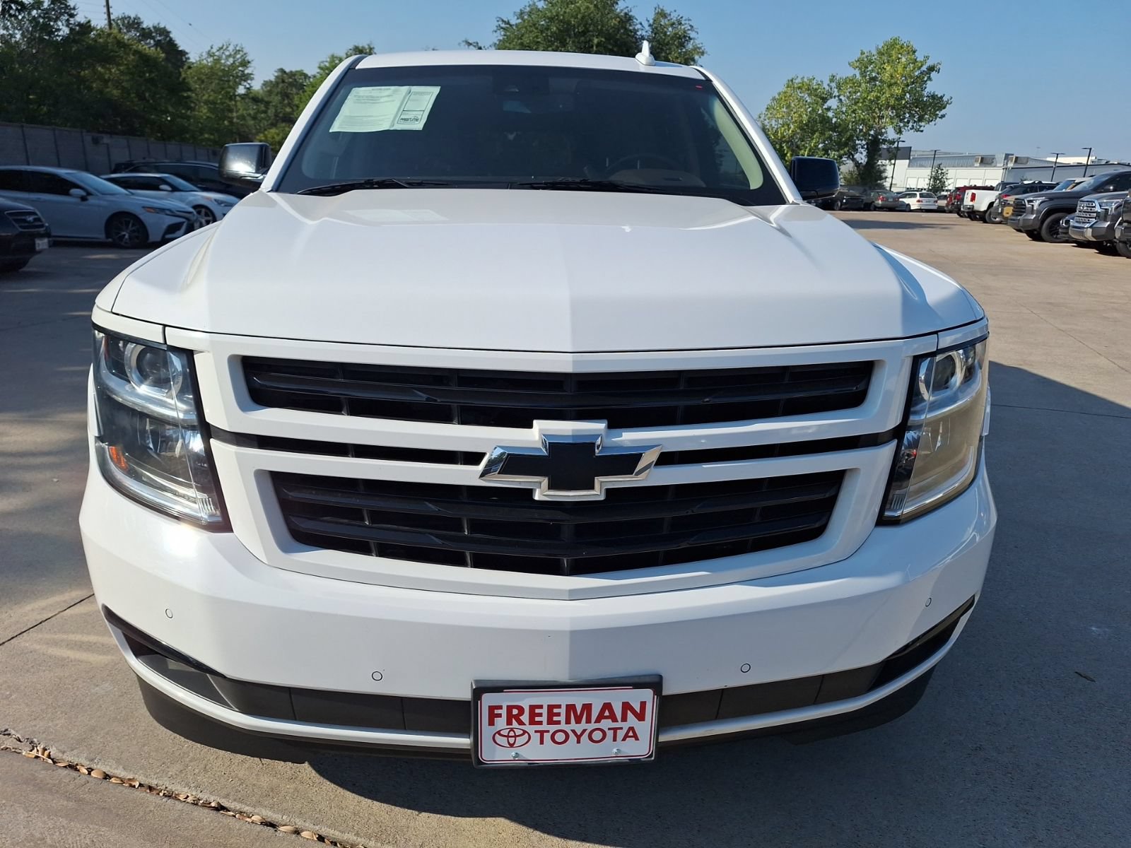 Used 2018 Chevrolet Tahoe Premier w/ RST 6.2L Performance Edition RWD image 9