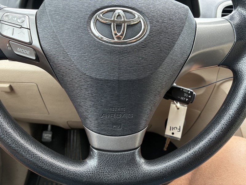 Used 2009 Toyota Venza FWD image 9