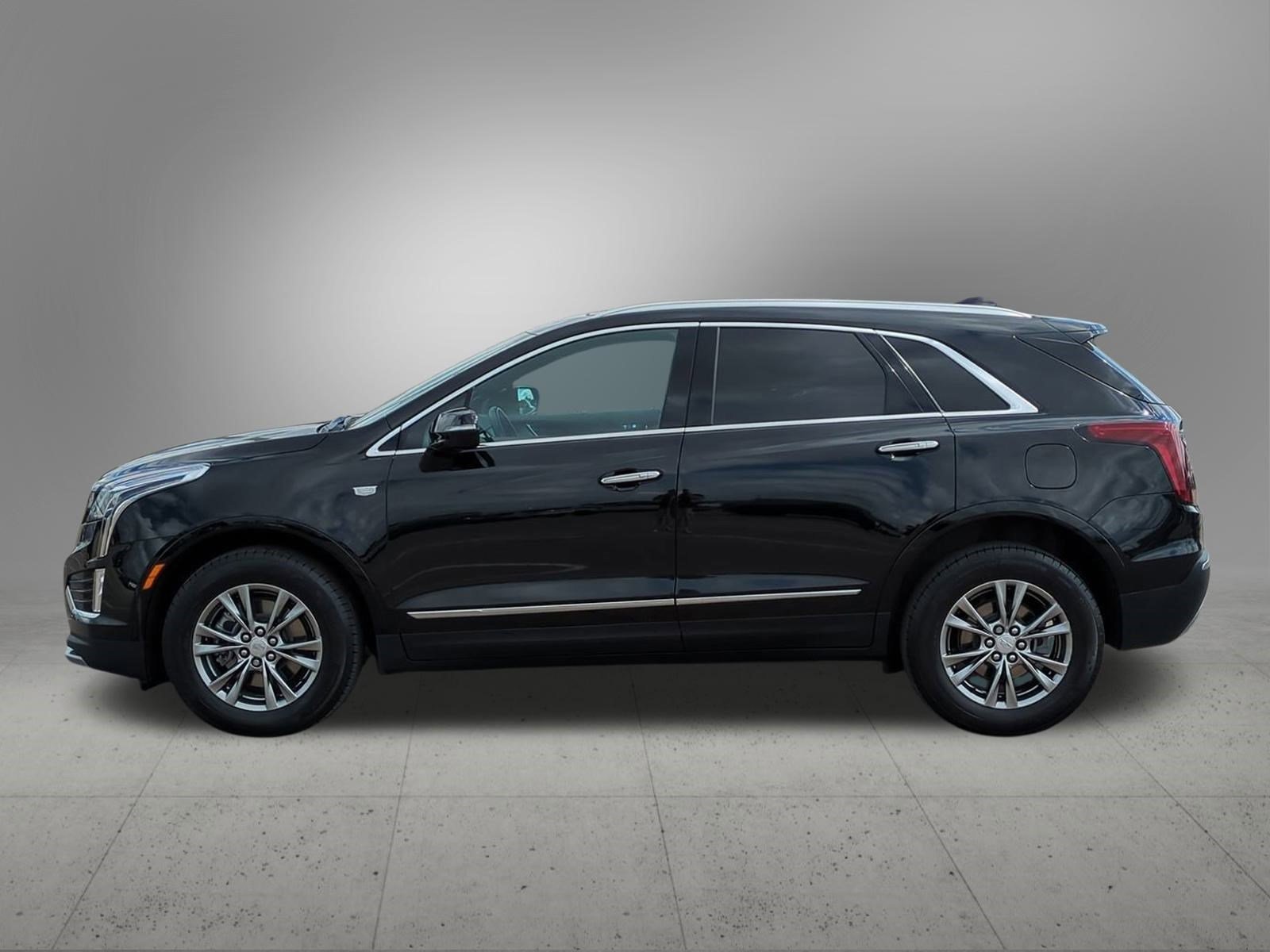 Certified 2023 Cadillac XT5 Premium Luxury image 3