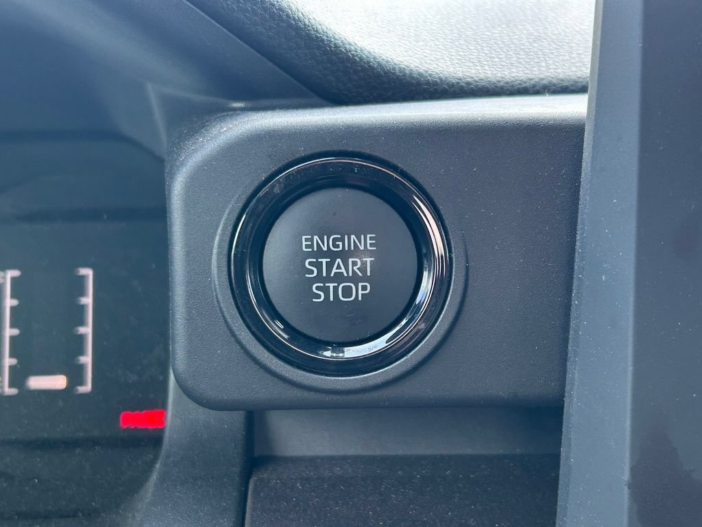 Certified 2026 Toyota Tacoma SR5 RWD image 32