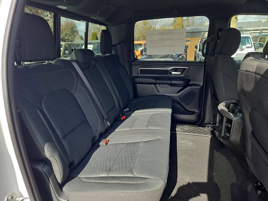 New 2026 RAM 1500 Big Horn AWD/4WD image 15