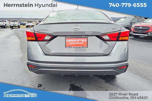 Used 2024 Nissan Altima 2.5 SV image 23