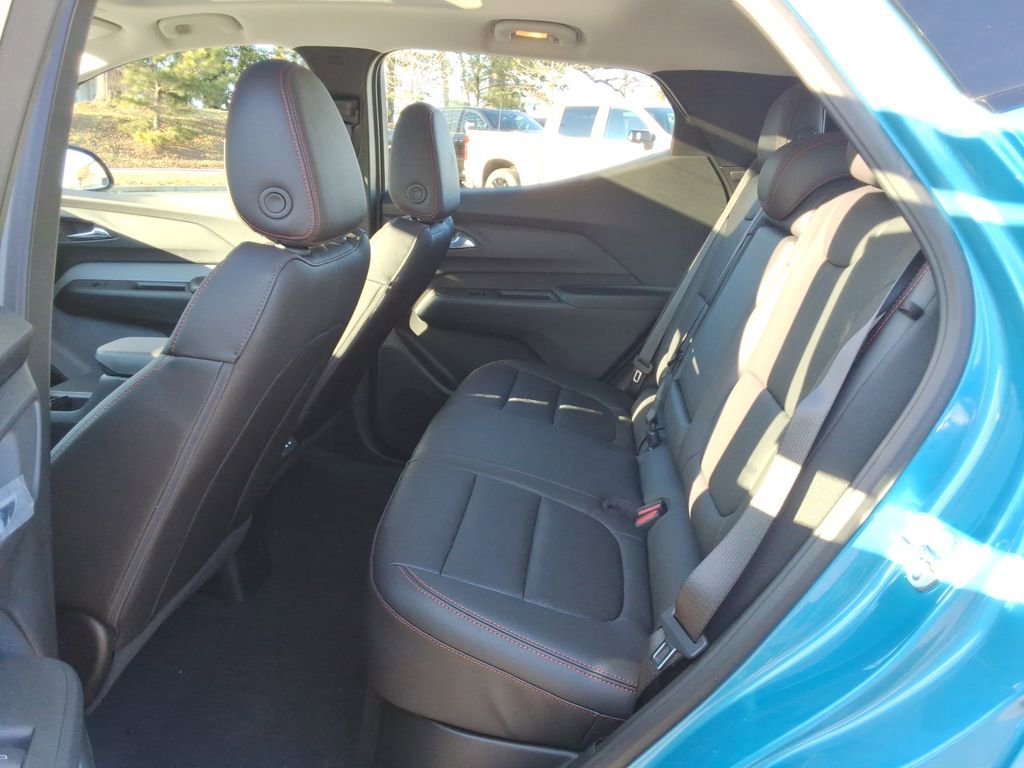 New 2027 Chevrolet Bolt RS w/ Technology Package image 18