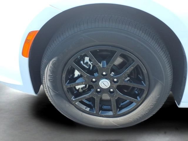 Used 2026 Chrysler Pacifica Select FWD image 18