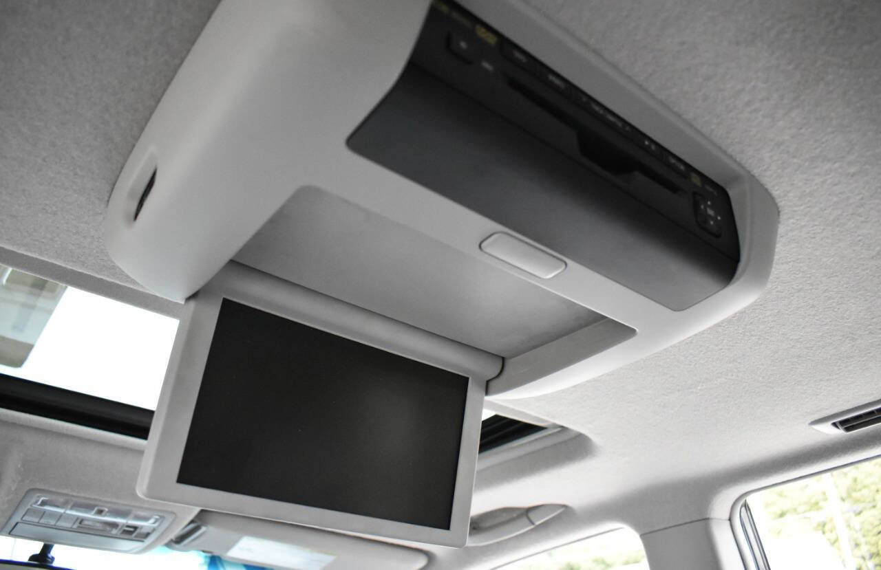 Used 2012 Toyota Highlander Limited image 36