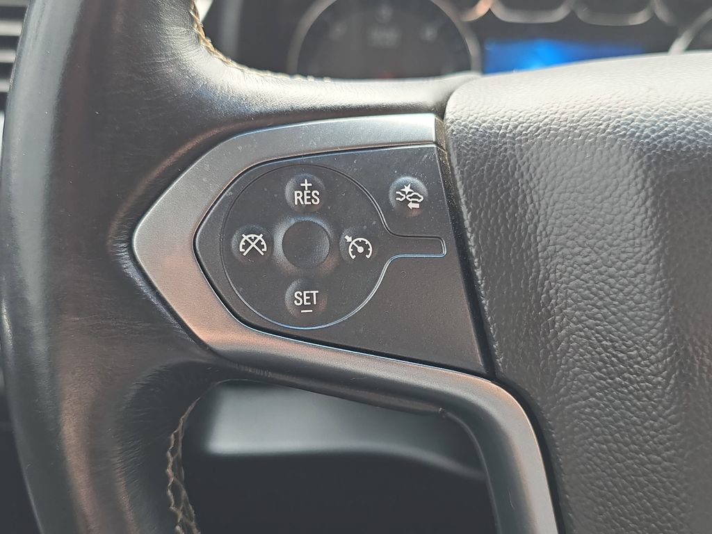 Used 2016 Chevrolet Suburban LT AWD/4WD image 19