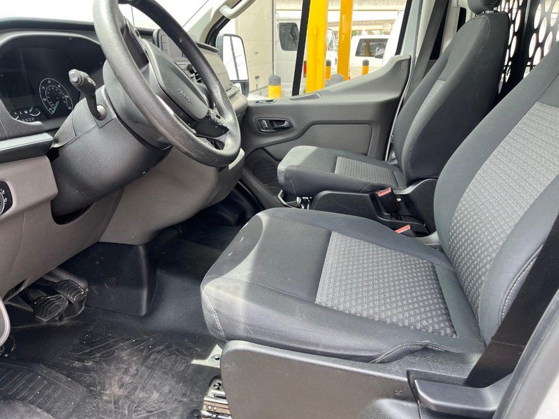Used 2025 Ford Transit 250 Low Roof w/ Exterior Upgrade Package RWD image 9