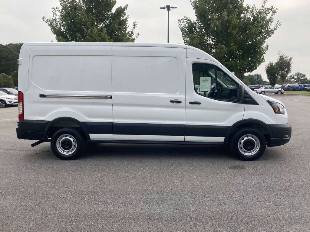 Used 2025 Ford Transit 250 148 Medium Roof RWD image 2