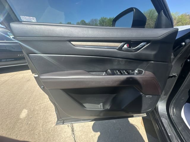 Used 2019 MAZDA CX-5 Signature AWD/4WD image 25