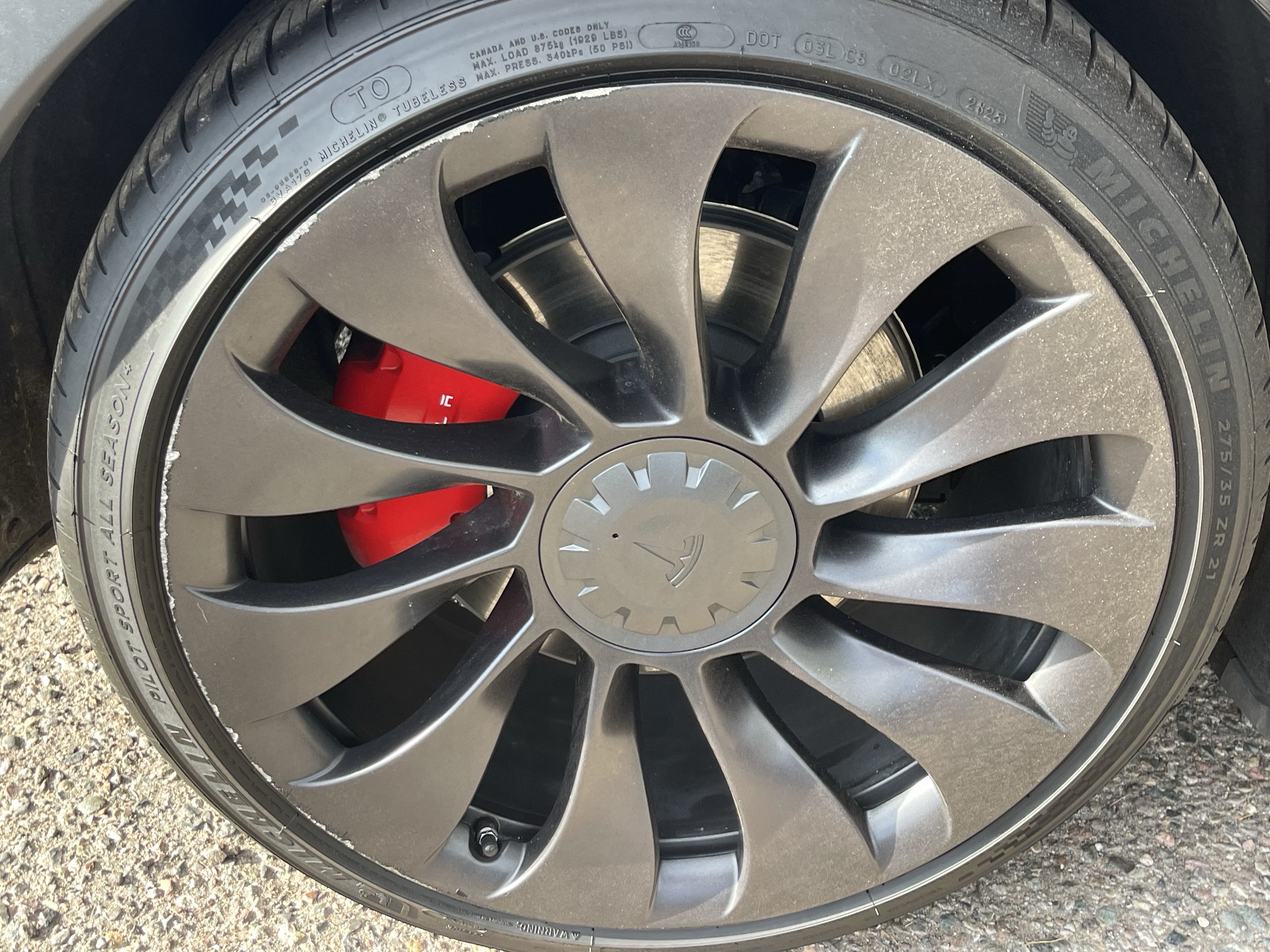 Used 2022 Tesla Model Y Performance AWD/4WD image 9
