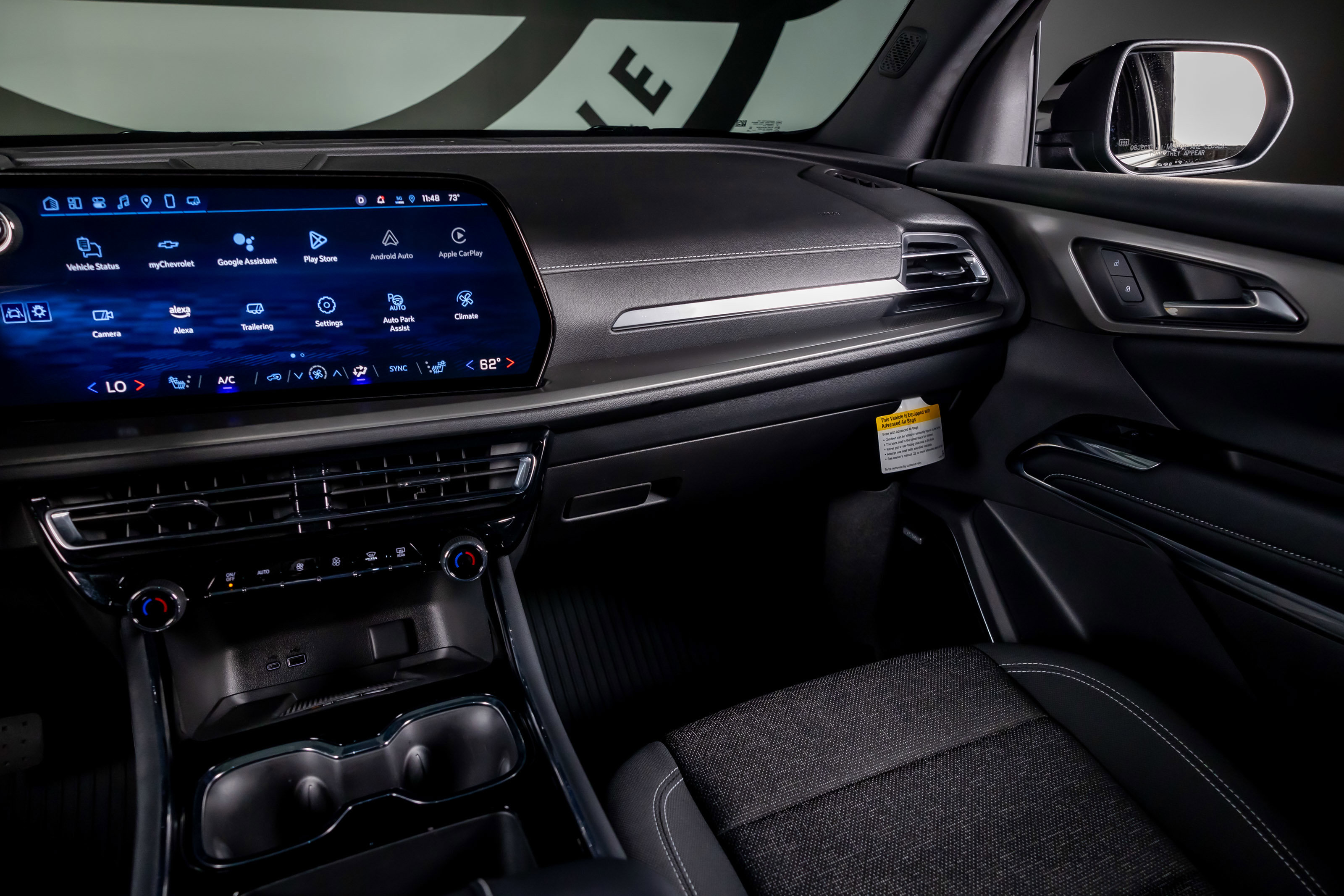 Used 2025 Chevrolet Traverse LT w/ Enhanced Driving Package image 7