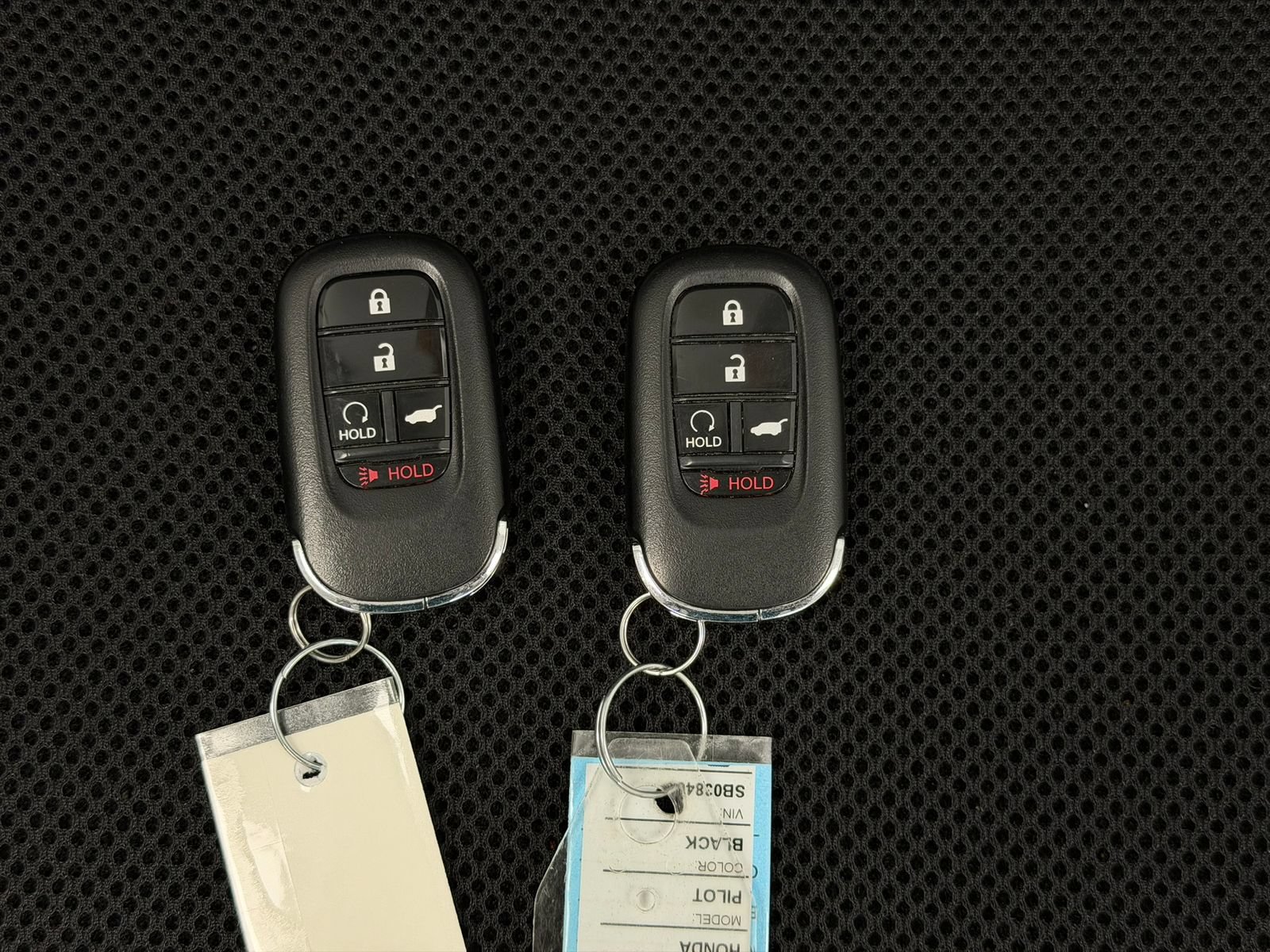 Used 2025 Honda Pilot Sport image 9