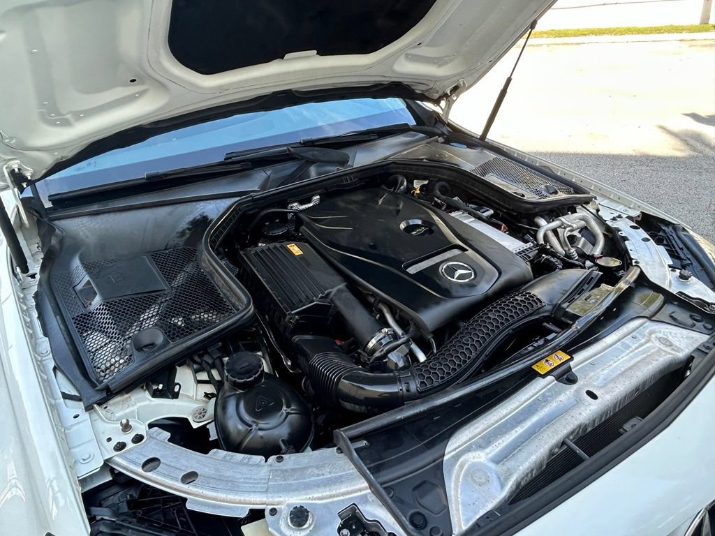 Used 2016 Mercedes-Benz C 300 Sedan image 28