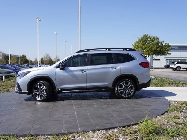 New 2025 Subaru Ascent Limited image 2