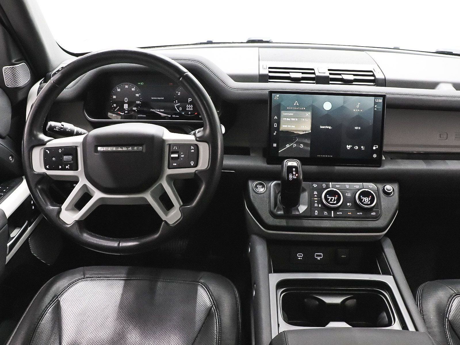 Used 2023 Land Rover Defender 130 X-Dynamic SE image 25