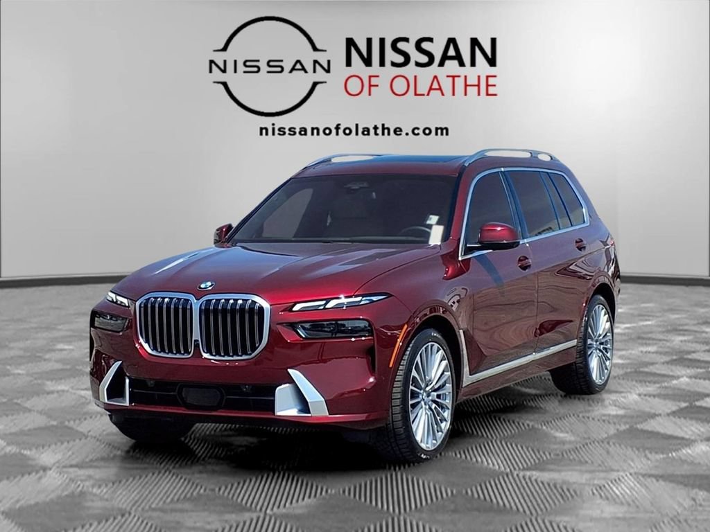 Used 2024 BMW X7 xDrive40i AWD/4WD image 1