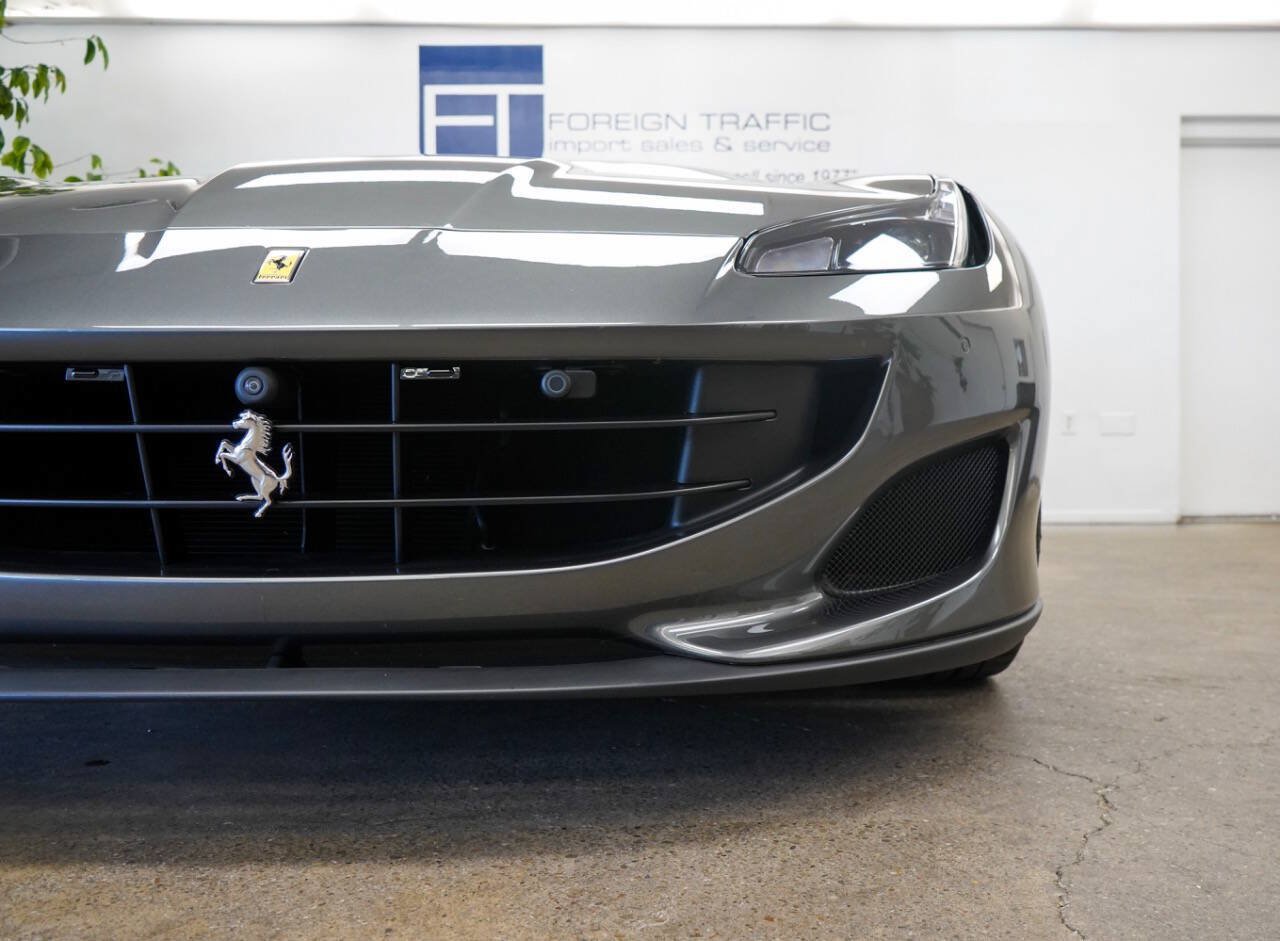 Used 2019 Ferrari Portofino RWD image 45