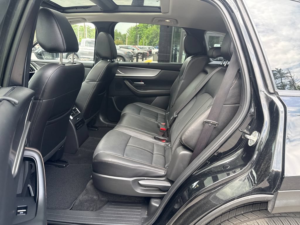 Used 2025 MAZDA CX-70 Plug-In Hybrid w/ Premium Pkg AWD/4WD image 28