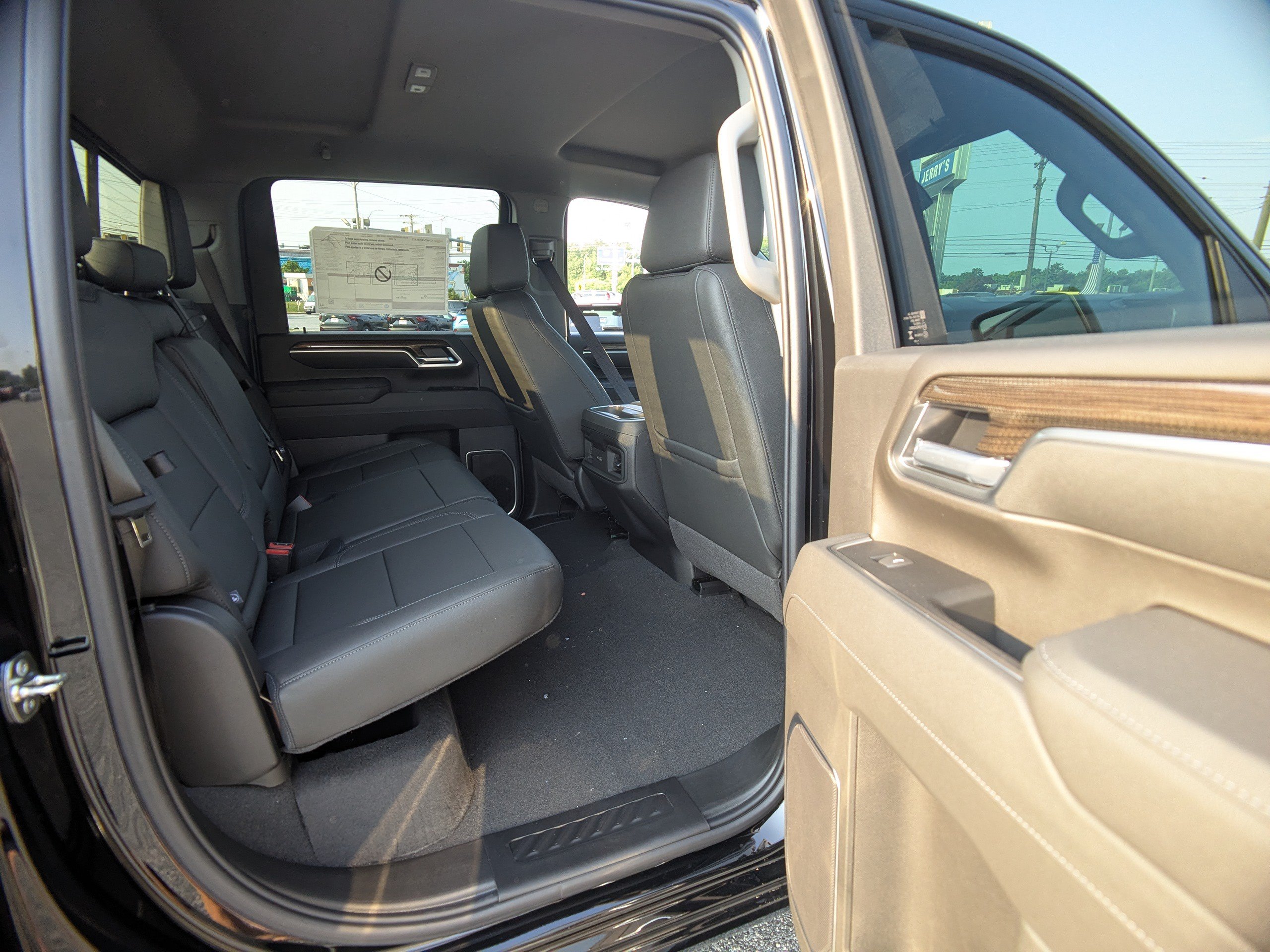 New 2026 Chevrolet Silverado 2500 LT w/ Trail Boss Package AWD/4WD image 11